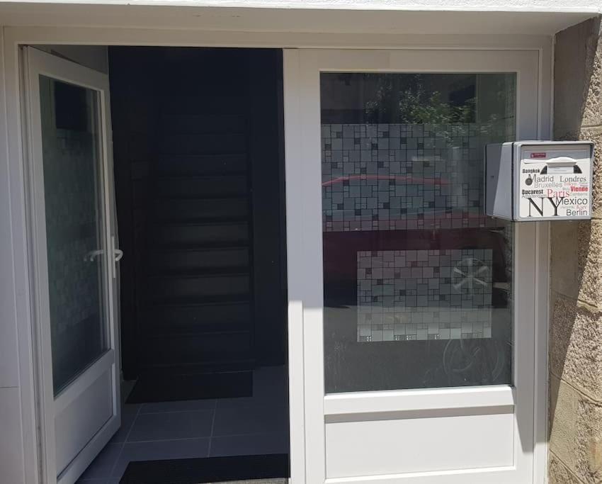 Petite Maison Type Loft En Plein Bourg D'Ambazac מראה חיצוני תמונה